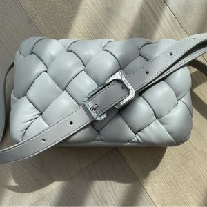 Cute Maze bag by JW PEI